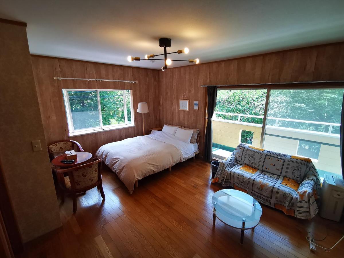 100泊で完成する民泊 Villa Takamori Exteriör bild